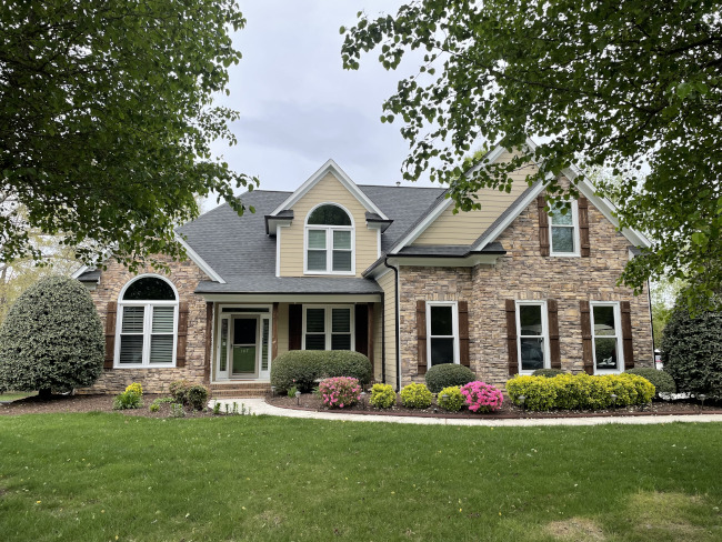 Why Homeowners Love Vinyl Windows